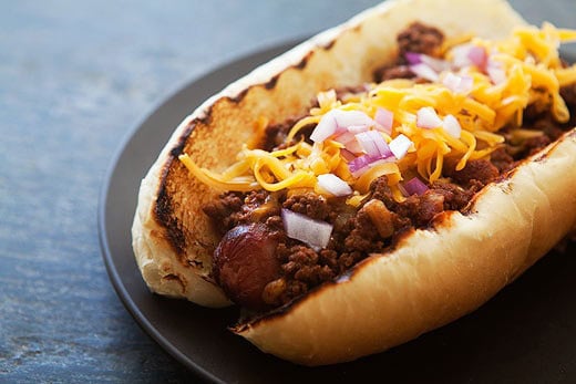 bacon chili dog